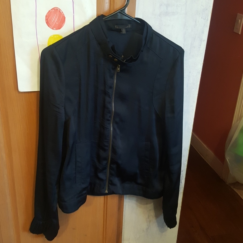 ❌SOLD❌ Jacket Silk